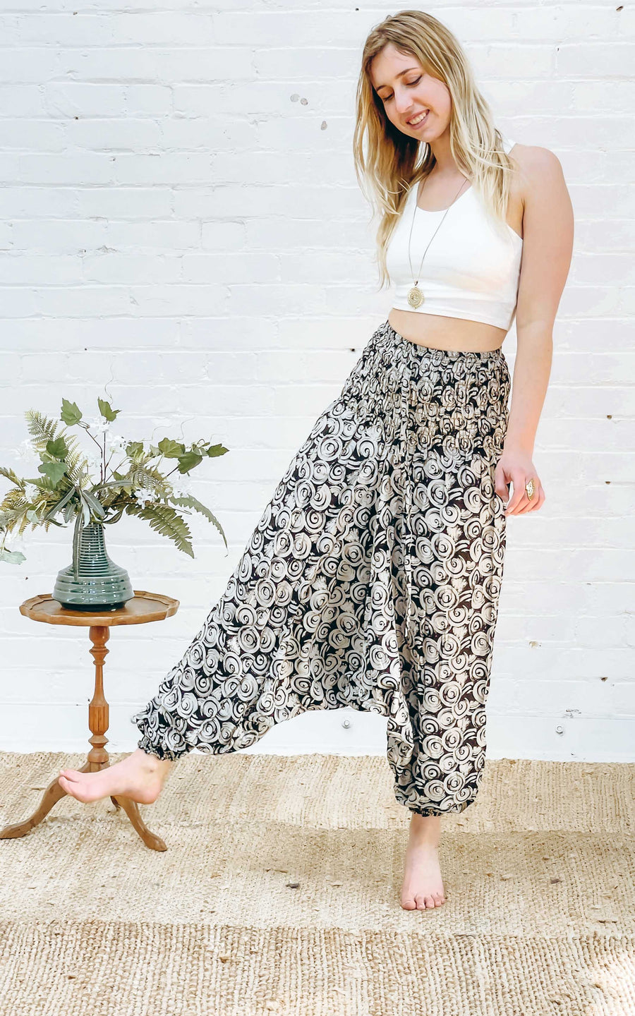 Two Way Aladdin Pant - The Outpost NZ