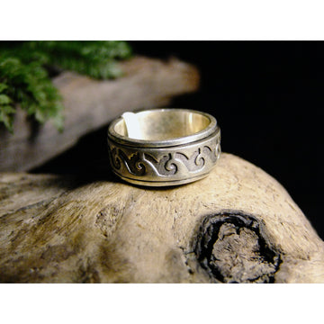 Wave Silver Ring-JEWELLERY / RINGS-Kagdi Jewellery - Carina (IND)-59-The Outpost NZ